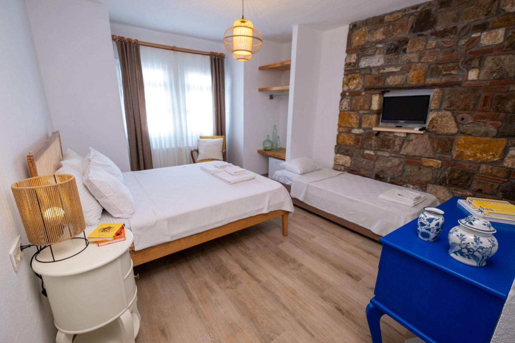 Posthane Hotel Bozcaada Extérieur photo