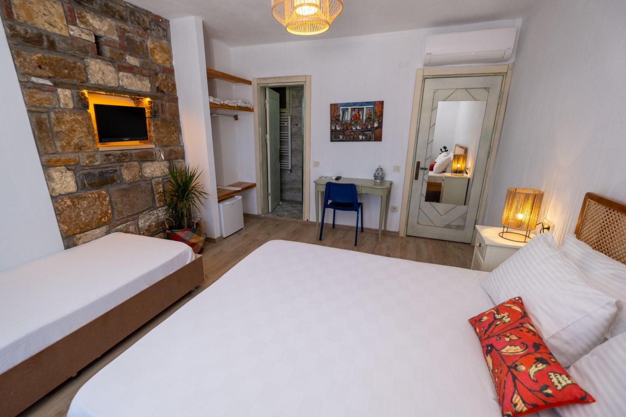 Posthane Hotel Bozcaada Extérieur photo