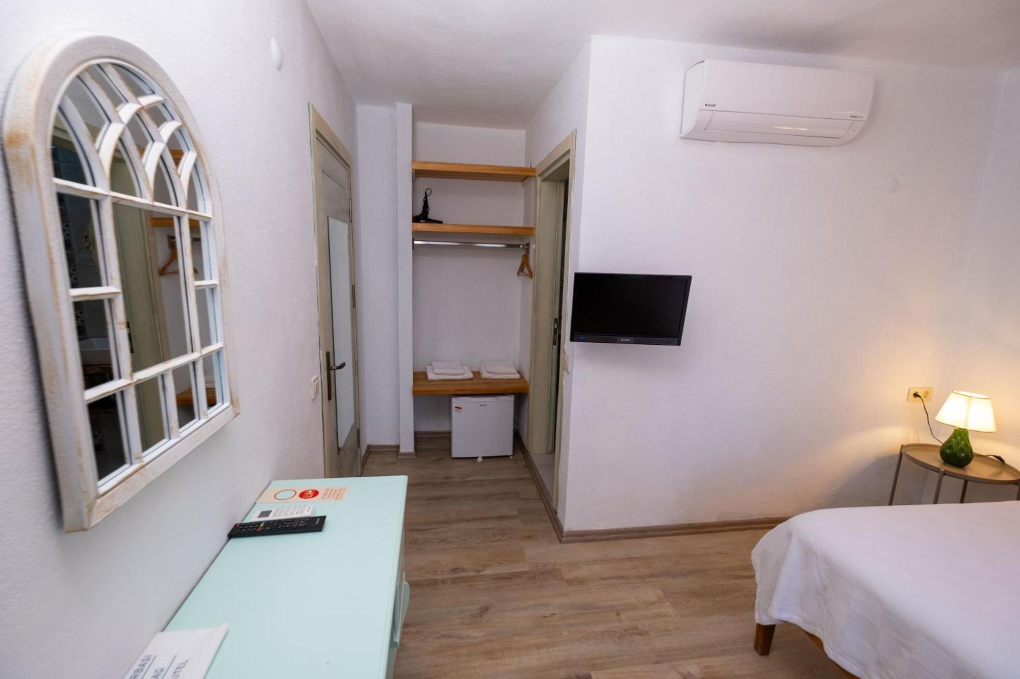 Posthane Hotel Bozcaada Extérieur photo
