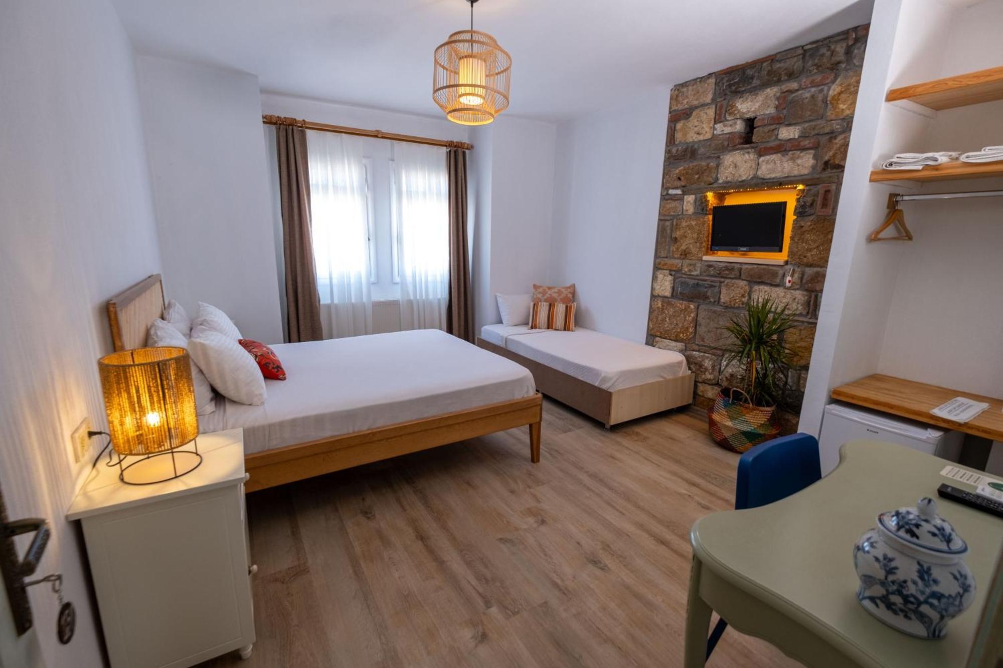 Posthane Hotel Bozcaada Extérieur photo